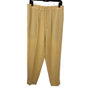 Women's Business Casual Pantsuit. Yellow. Medium. Resortwear. Lightweight. Chic.